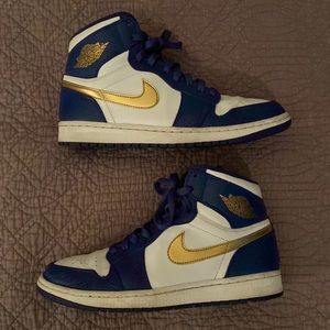 Air Jordan 1 retro high gold medal